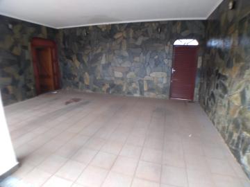 Casas / Padrão em Ribeirão Preto Alugar por R$2.500,00