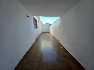 Casas / Padrão em Ribeirão Preto Alugar por R$1.700,00