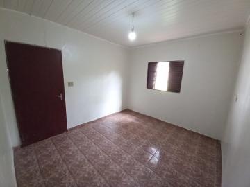 Casas / Padrão em Ribeirão Preto Alugar por R$1.000,00