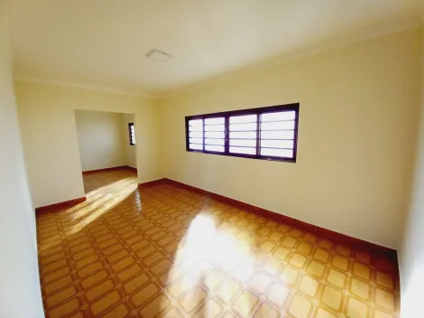 Casas / Padrão em Ribeirão Preto Alugar por R$2.300,00