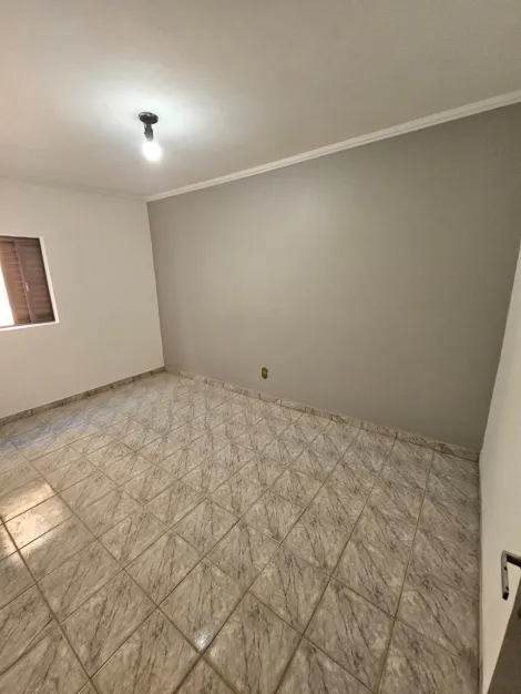 Apartamentos / Padrão em Ribeirão Preto Alugar por R$790,00