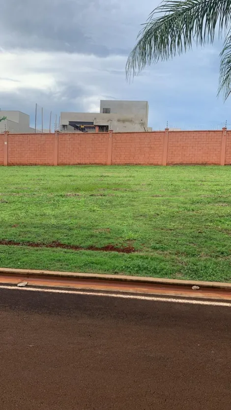 Terrenos / Padrão em Ribeirão Preto , Comprar por R$740.000,00