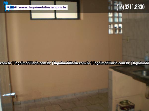 Alugar Apartamentos / Padrão em Ribeirão Preto R$ 400,00 - Foto 1