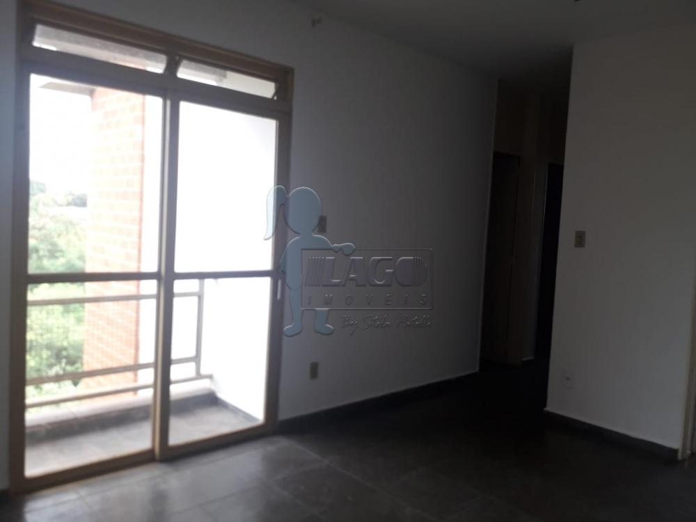 Alugar Apartamentos / Padrão em Ribeirão Preto R$ 1.200,00 - Foto 1