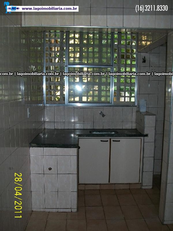 Alugar Apartamentos / Padrão em Ribeirão Preto R$ 1.000,00 - Foto 5