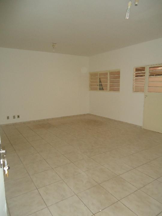 Alugar Comercial / Sala Comercial em Ribeirão Preto R$ 700,00 - Foto 4