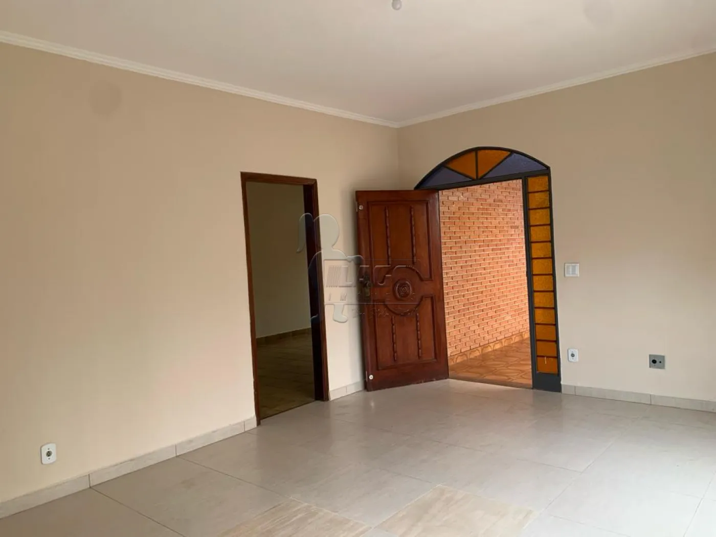 Alugar Casas / Padrão em Ribeirão Preto R$ 3.800,00 - Foto 4