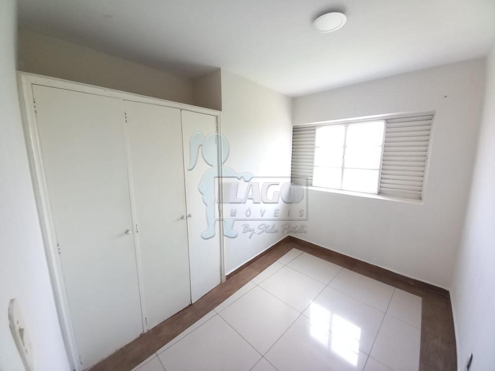 Alugar Apartamentos / Padrão em Ribeirão Preto R$ 740,00 - Foto 6