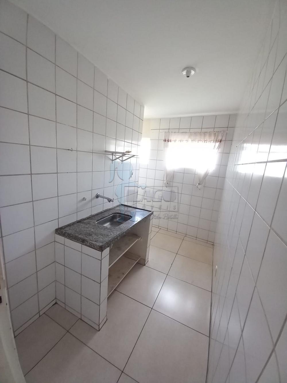 Alugar Apartamentos / Padrão em Ribeirão Preto R$ 740,00 - Foto 9