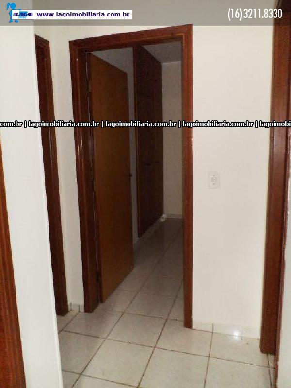 Alugar Apartamentos / Padrão em Ribeirão Preto R$ 1.000,00 - Foto 14