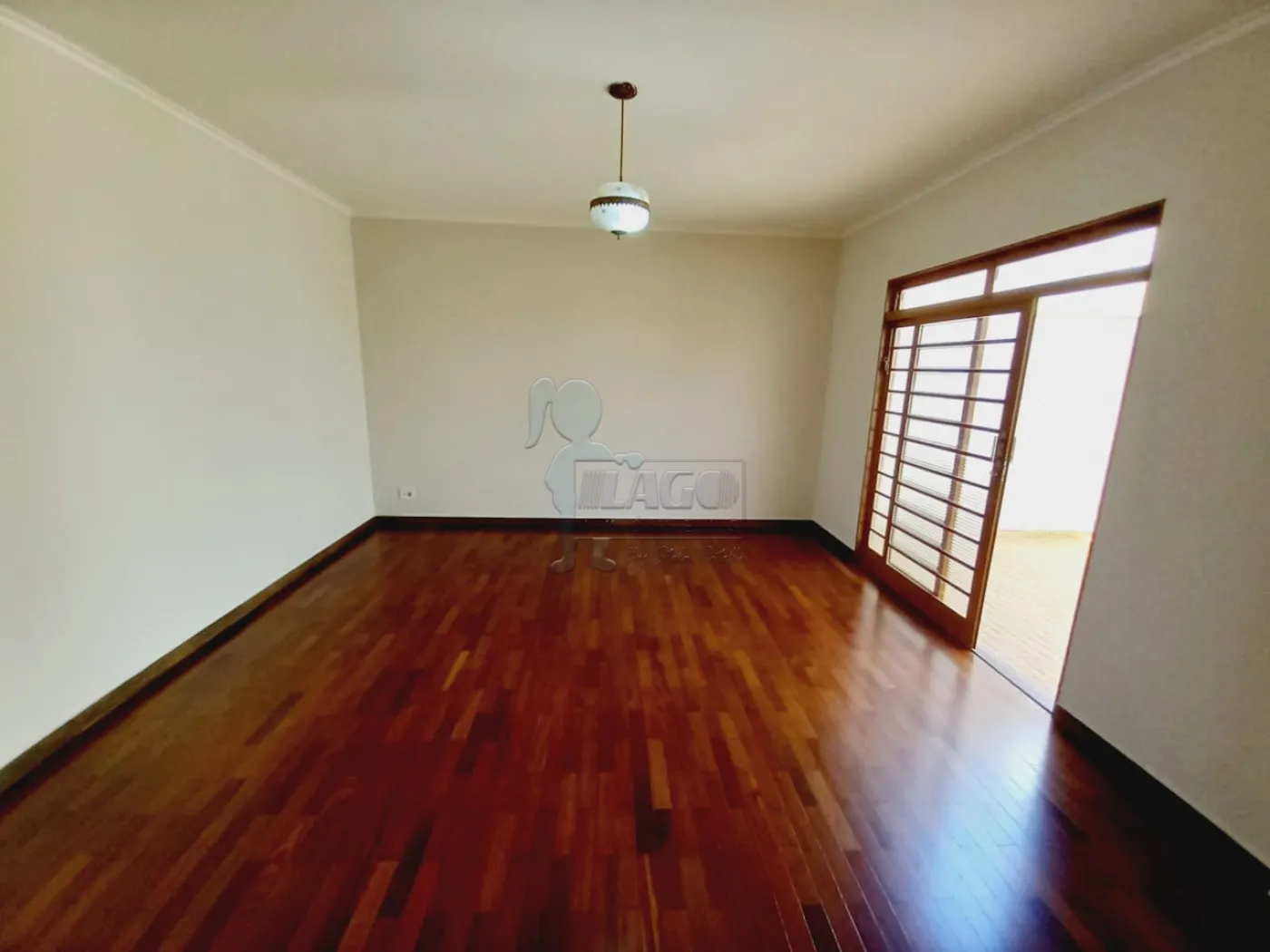 Alugar Casas / Padrão em Ribeirão Preto R$ 3.600,00 - Foto 4