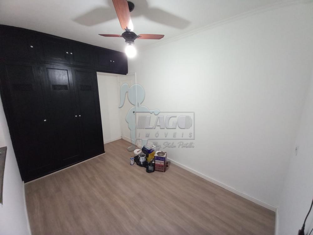 Alugar Casas / Padrão em Ribeirão Preto R$ 2.200,00 - Foto 4