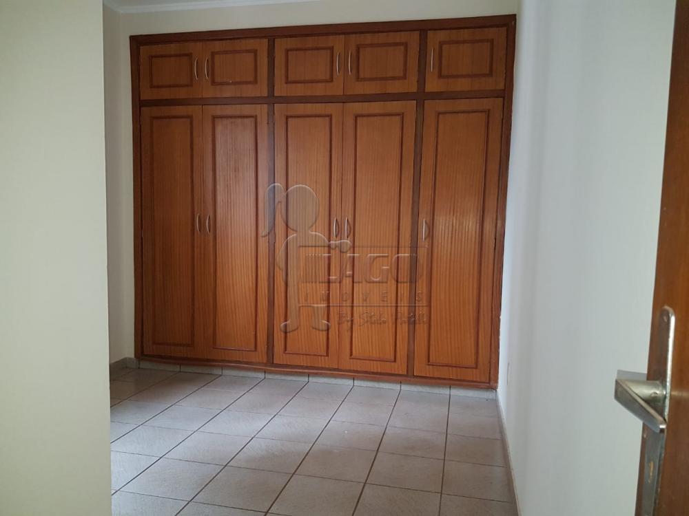 Alugar Apartamentos / Padrão em Ribeirão Preto R$ 900,00 - Foto 16