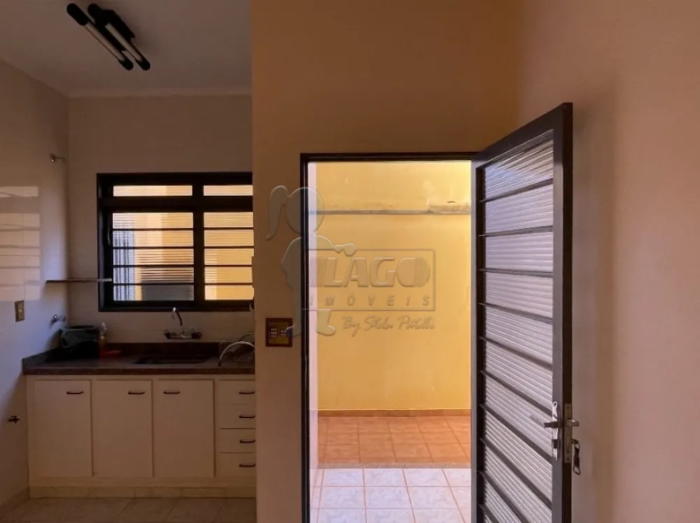 Alugar Casas / Padrão em Ribeirão Preto R$ 550,00 - Foto 15