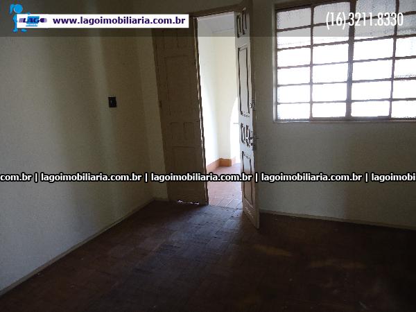 Alugar Casas / Padrão em Ribeirão Preto R$ 900,00 - Foto 7