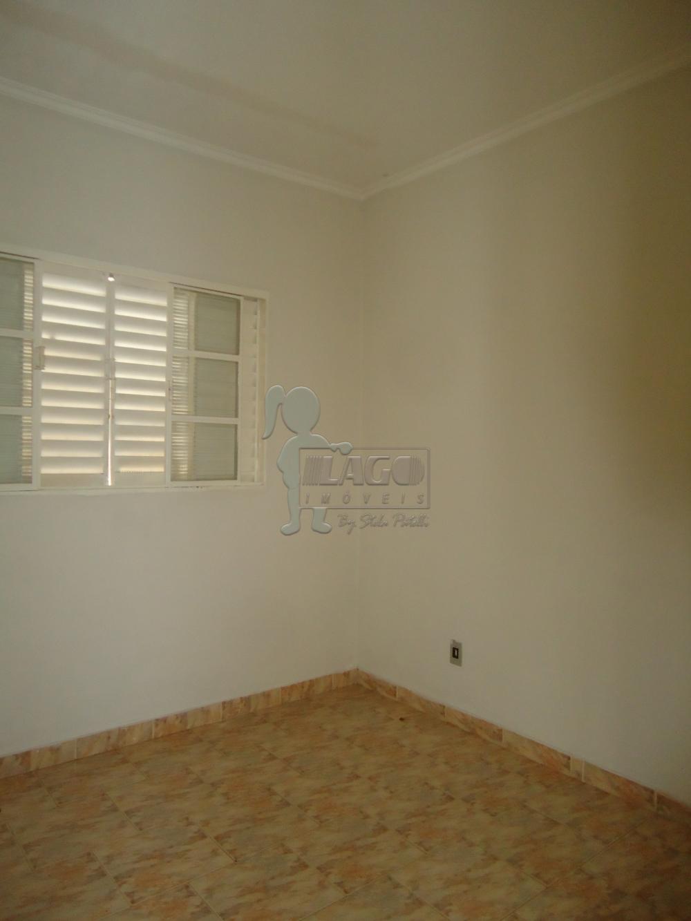 Alugar Casas / Padrão em Ribeirão Preto R$ 1.100,00 - Foto 8