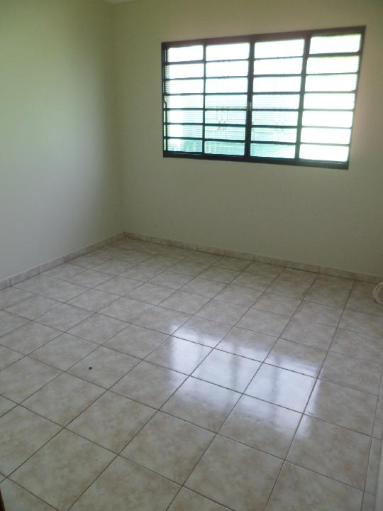Alugar Casas / Padrão em Ribeirão Preto R$ 2.100,00 - Foto 15