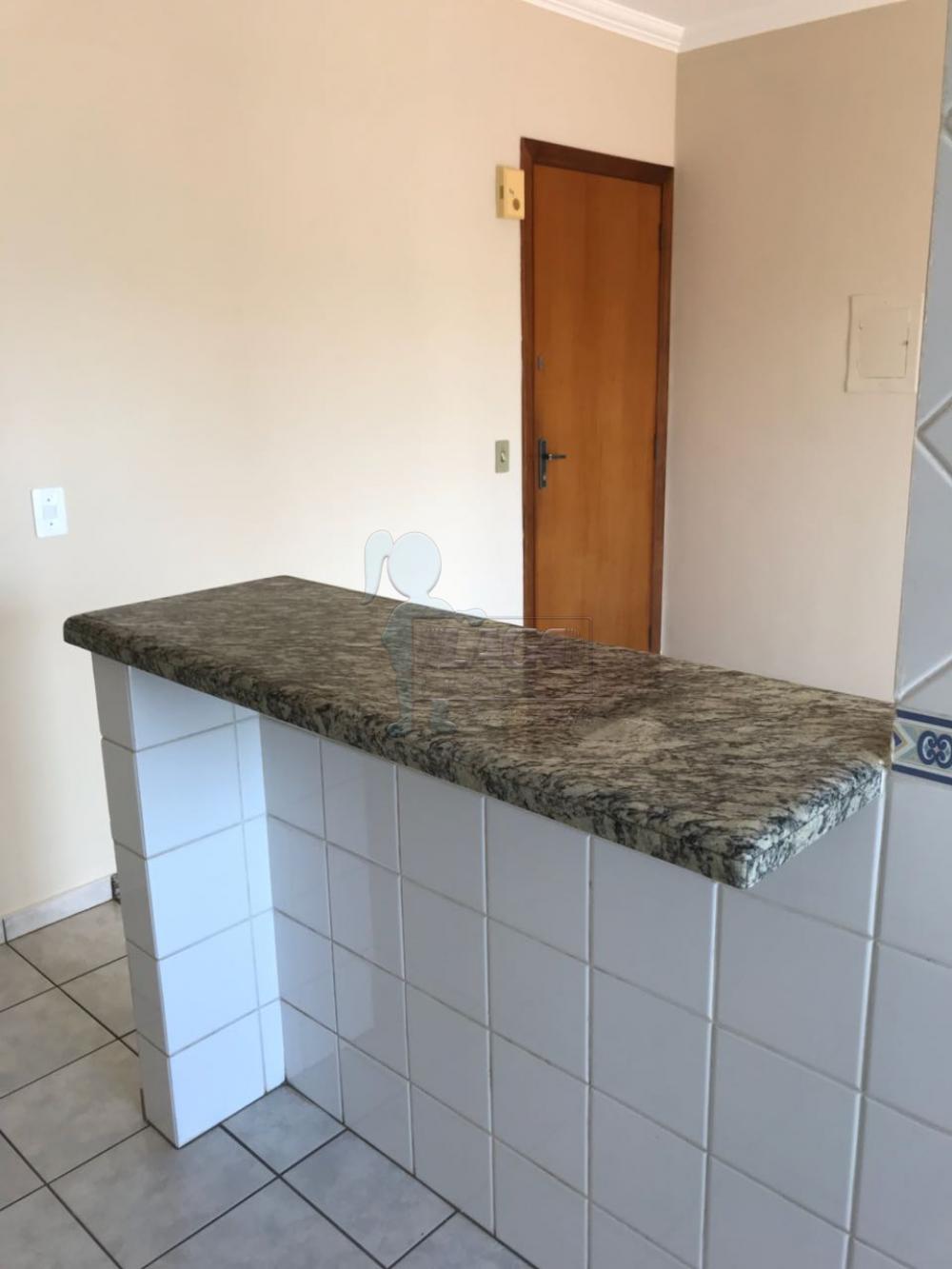 Comprar Apartamentos / Padrão em Ribeirão Preto R$ 250.000,00 - Foto 3
