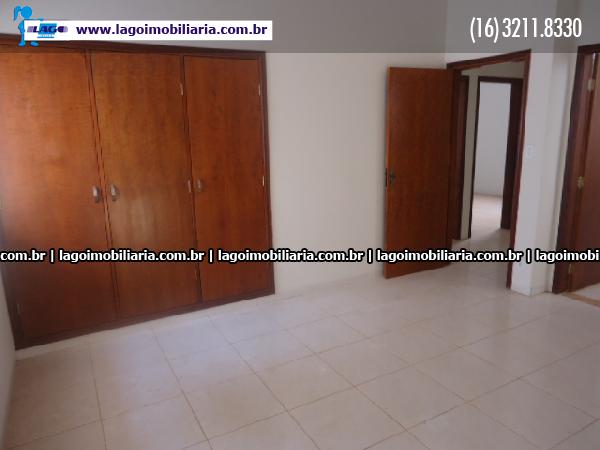 Alugar Casas / Padrão em Ribeirão Preto R$ 2.700,00 - Foto 7