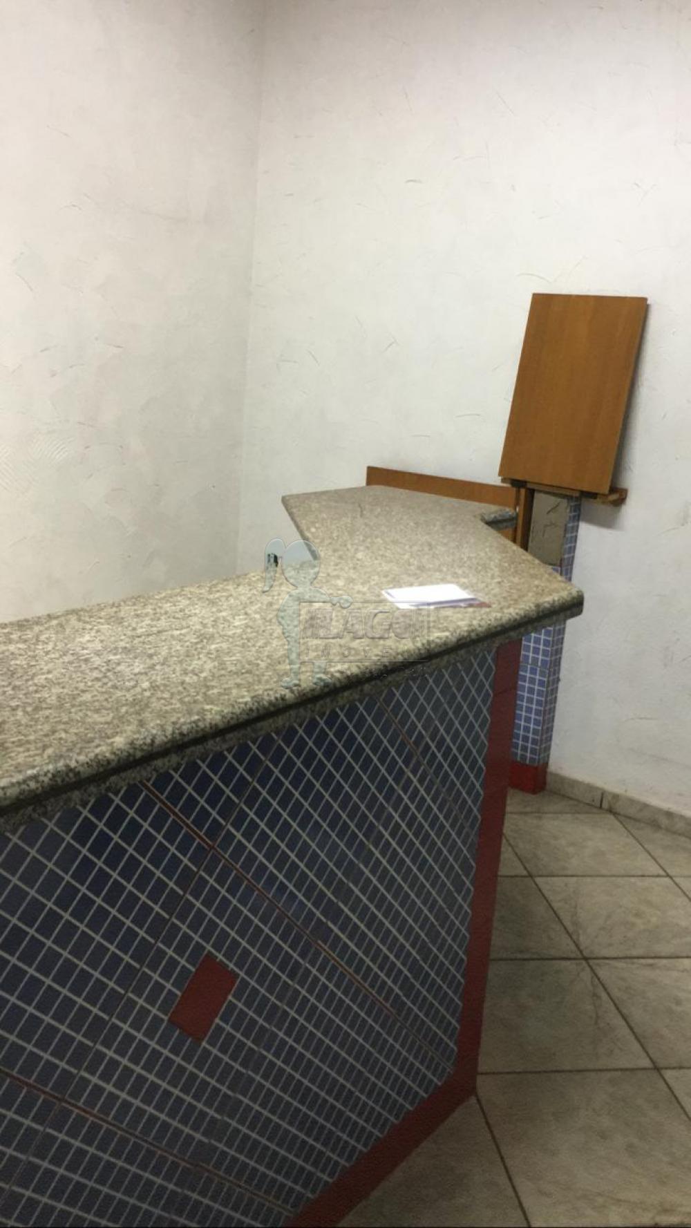 Alugar Comercial / Casa Comercial em Ribeirão Preto R$ 1.800,00 - Foto 13