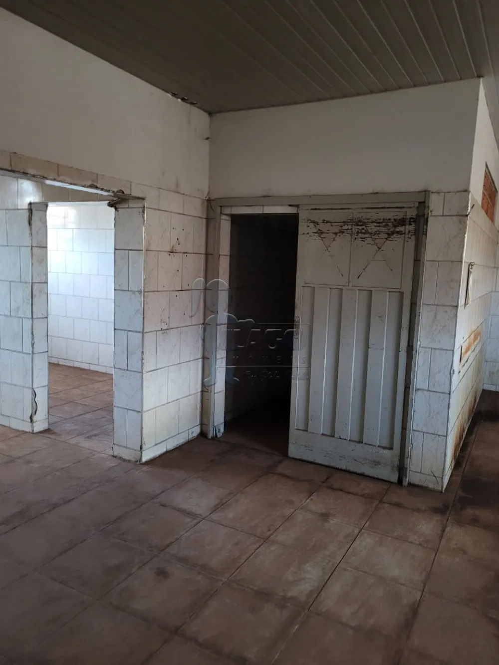 Alugar Comercial / Salão / Galpão em Ribeirão Preto R$ 4.600,00 - Foto 12