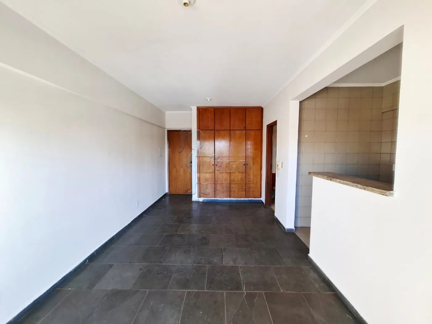 Alugar Apartamento / Kitnet em Ribeirão Preto R$ 900,00 - Foto 3