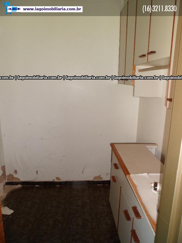 Alugar Apartamentos / Padrão em Ribeirão Preto R$ 1.300,00 - Foto 14