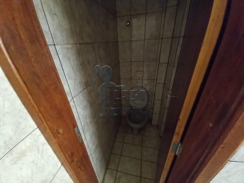 Alugar Apartamentos / Padrão em Ribeirão Preto R$ 700,00 - Foto 9