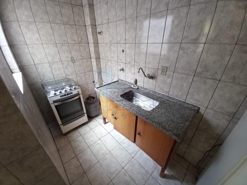 Alugar Apartamentos / Padrão em Ribeirão Preto R$ 700,00 - Foto 11