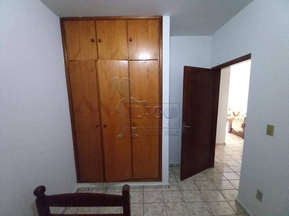 Alugar Apartamentos / Padrão em Ribeirão Preto R$ 700,00 - Foto 4