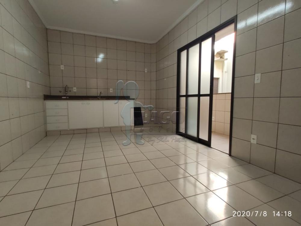 Alugar Apartamentos / Padrão em Ribeirão Preto R$ 950,00 - Foto 14