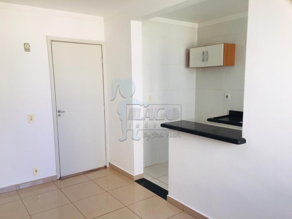 Alugar Apartamentos / Padrão em Ribeirão Preto R$ 750,00 - Foto 5