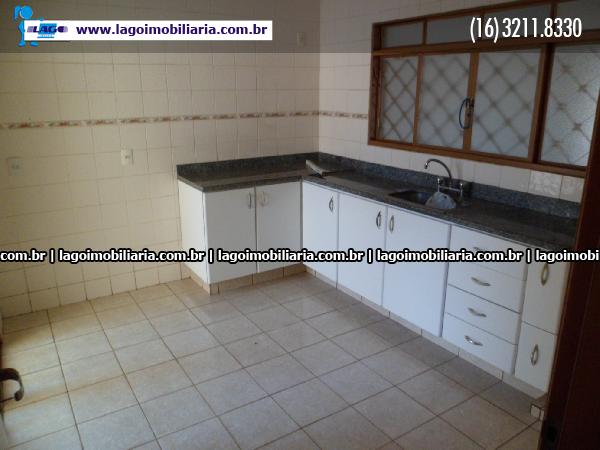 Alugar Casas / Padrão em Ribeirão Preto R$ 900,00 - Foto 16