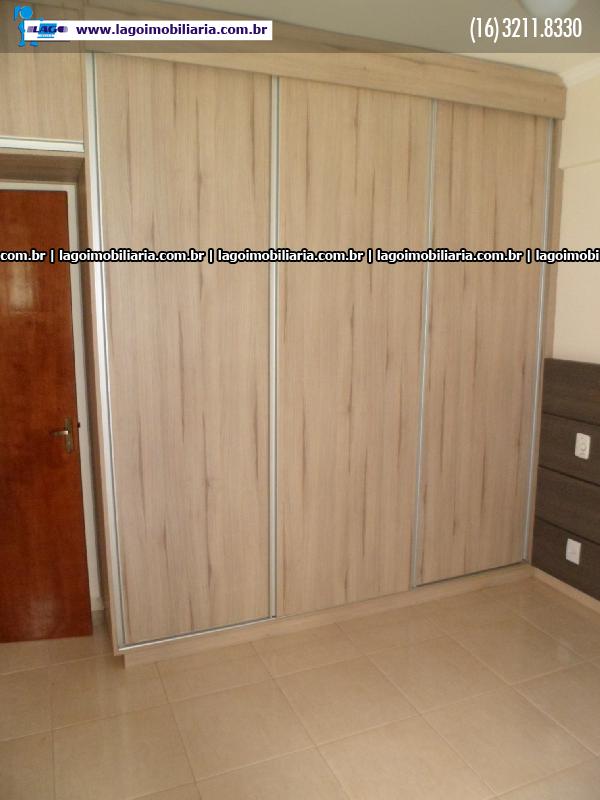 Alugar Apartamentos / Padrão em Ribeirão Preto R$ 1.800,00 - Foto 11