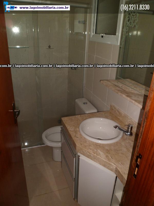 Alugar Apartamentos / Padrão em Ribeirão Preto R$ 1.800,00 - Foto 14