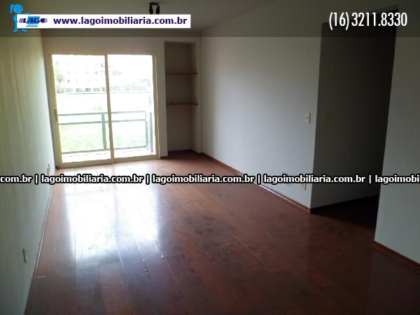 Alugar Apartamentos / Padrão em Ribeirão Preto R$ 800,00 - Foto 1