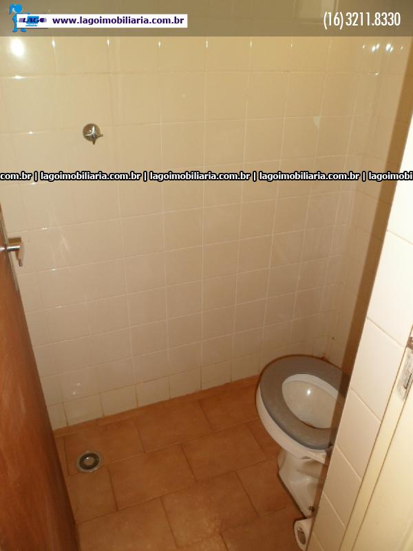 Alugar Apartamentos / Padrão em Ribeirão Preto R$ 800,00 - Foto 11