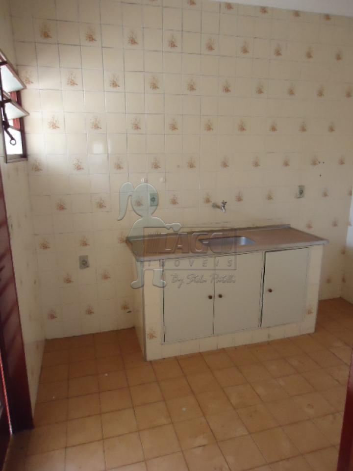 Alugar Apartamentos / Padrão em Ribeirão Preto R$ 1.000,00 - Foto 3