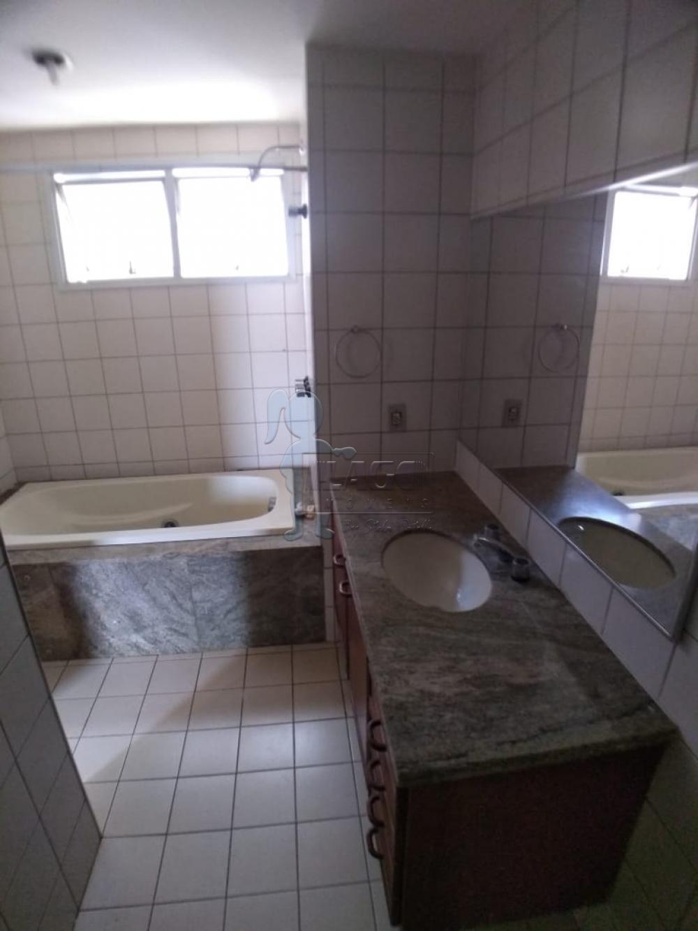 Alugar Apartamentos / Padrão em Ribeirão Preto R$ 1.000,00 - Foto 5