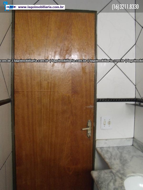 Alugar Casas / Padrão em Ribeirão Preto R$ 950,00 - Foto 20