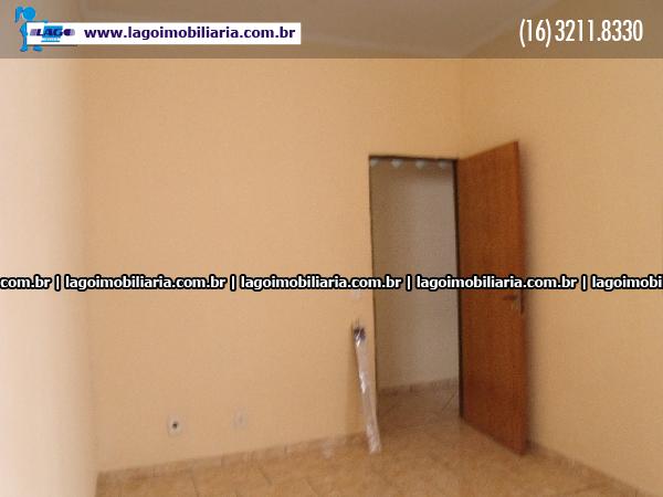 Alugar Casas / Padrão em Ribeirão Preto R$ 950,00 - Foto 23