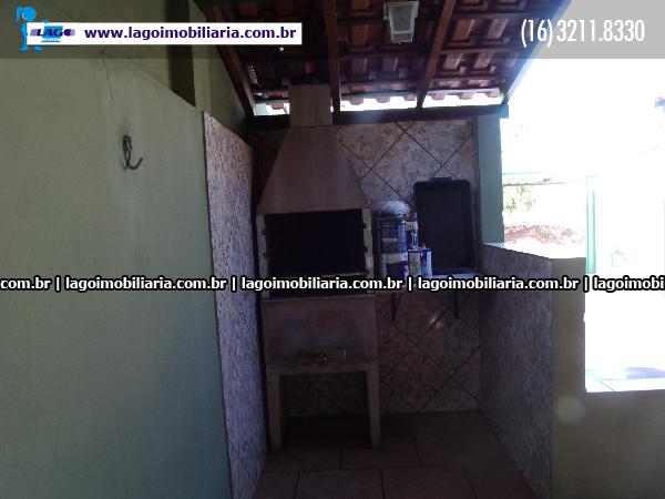 Alugar Casas / Padrão em Ribeirão Preto R$ 950,00 - Foto 13