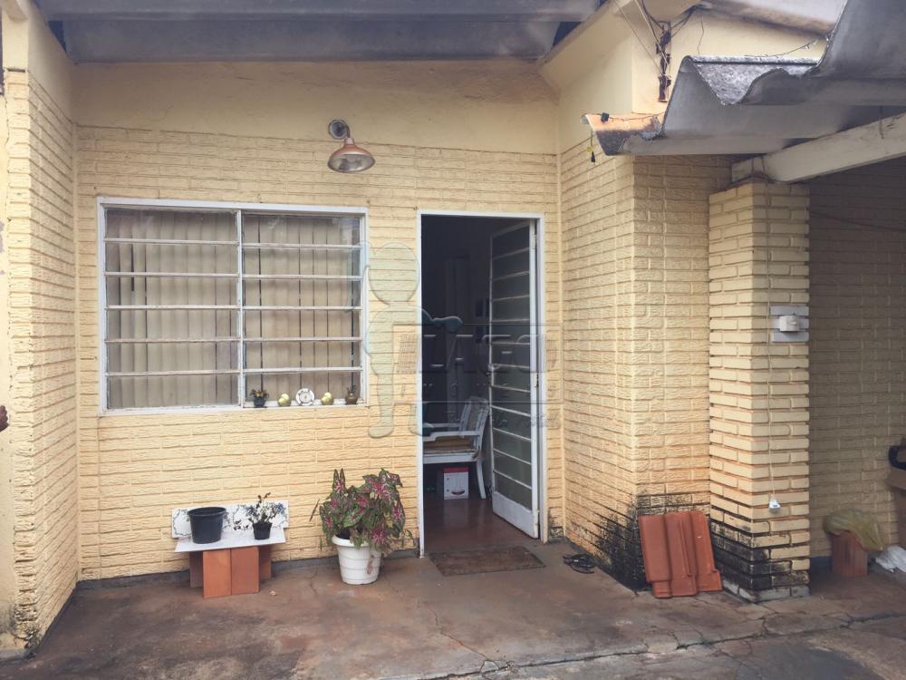 Alugar Casas / Padrão em Ribeirão Preto R$ 1.200,00 - Foto 1