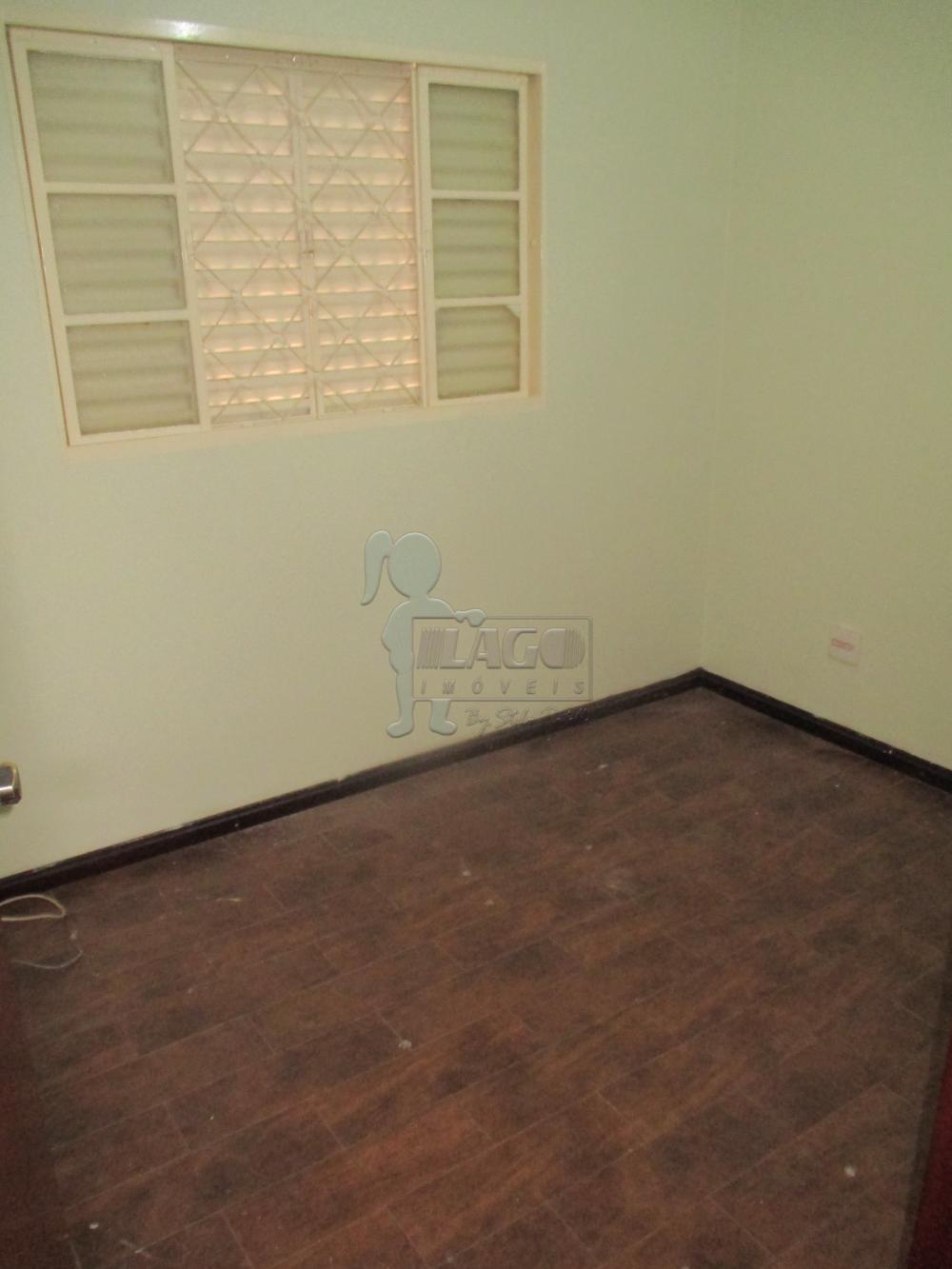 Alugar Casas / Padrão em Ribeirão Preto R$ 1.600,00 - Foto 16