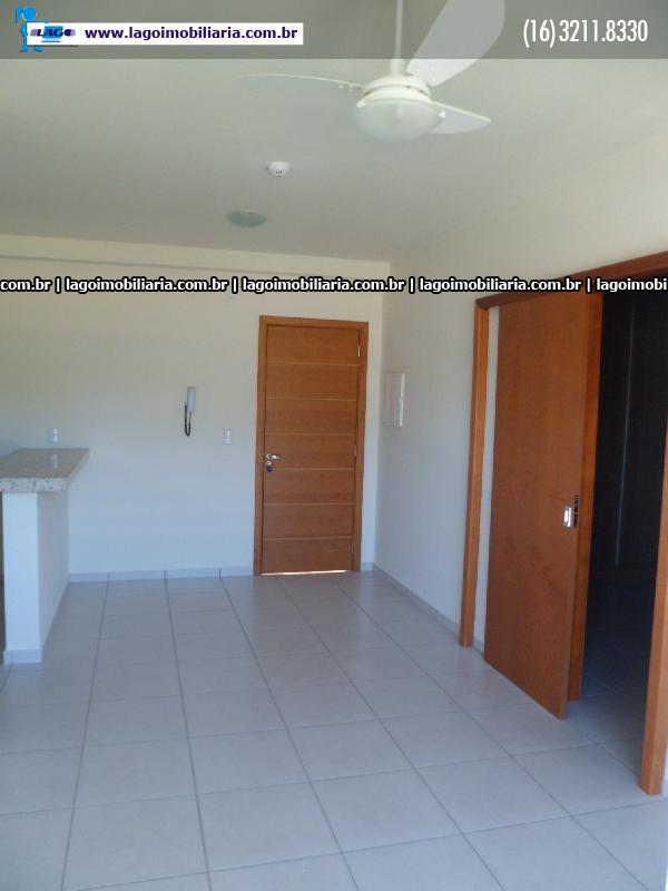 Alugar Apartamentos / Padrão em Ribeirão Preto R$ 550,00 - Foto 1