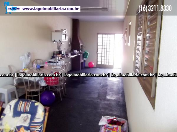 Alugar Casa / Padrão em Ribeirão Preto R$ 1.200,00 - Foto 3