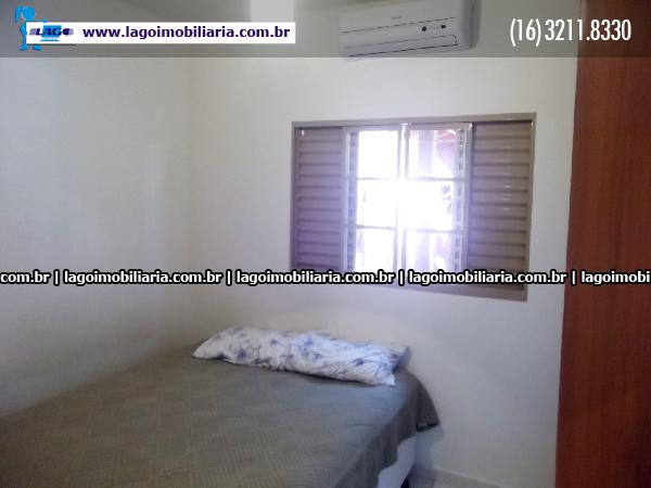 Alugar Casa / Padrão em Ribeirão Preto R$ 1.200,00 - Foto 5