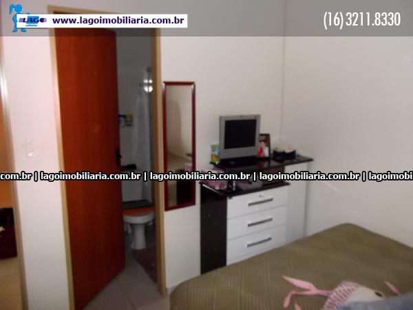 Alugar Casa / Padrão em Ribeirão Preto R$ 1.200,00 - Foto 6
