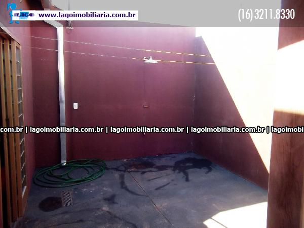 Alugar Casa / Padrão em Ribeirão Preto R$ 1.200,00 - Foto 9