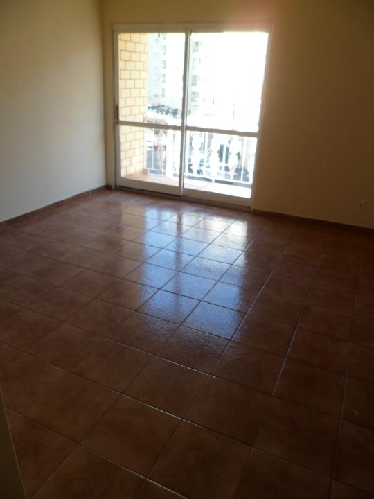 Alugar Apartamentos / Padrão em Ribeirão Preto R$ 800,00 - Foto 1